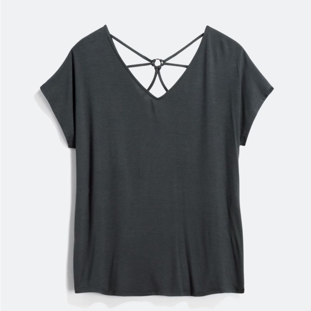 PAPERMOON
Ampton Back Detail Knit Top